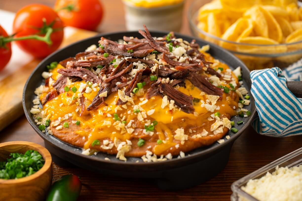 TOSTITOS® Chile Braised Short Rib Skillet Dip | FLVR
