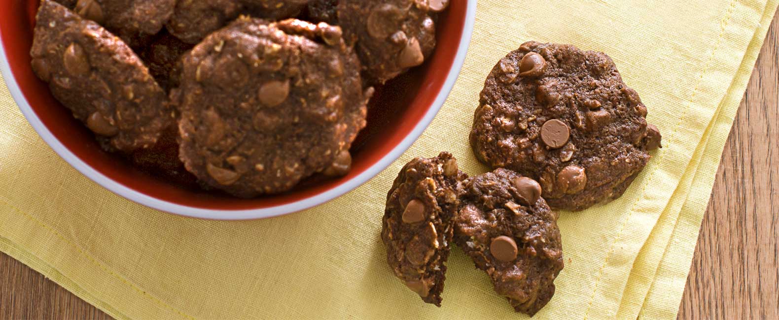Chocolate Oatmeal Chippers | FLVR