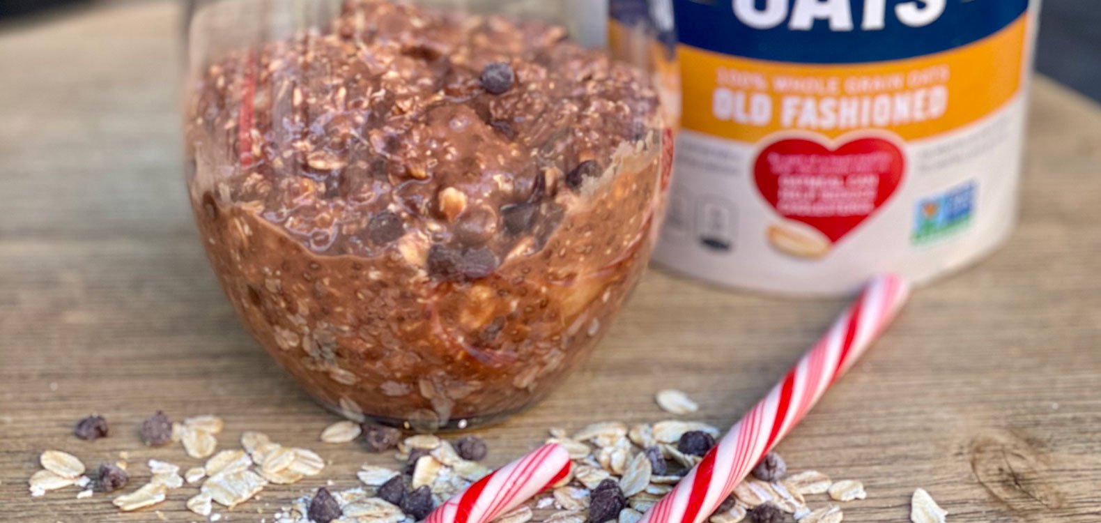 Santas Chocolate Chip Cookie Overnight Oats | FLVR